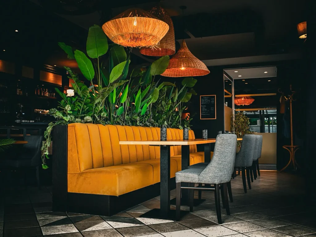 Restaurant Happy Days heeft een gezellig interieur in het Limburgse Pelt. Ontdek de Limburgse gastvrijheid en alle heerlijke smaken.